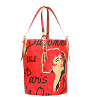 ������� ����� � ��������. � ���������� Louis Vuitton.